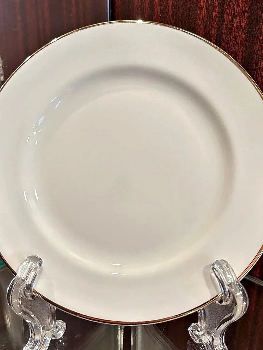 White Dinner Plate Like New